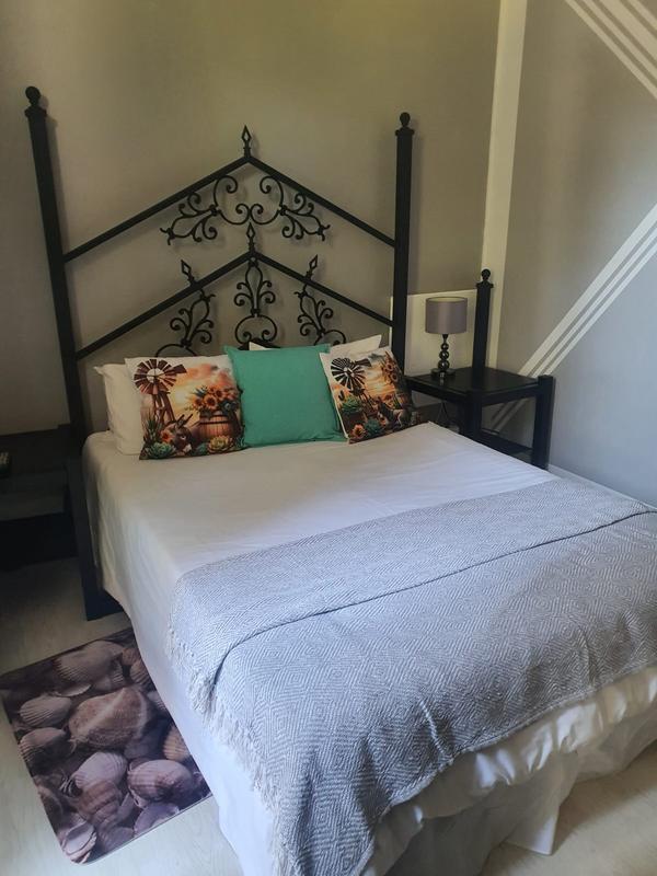 5 Bedroom Property for Sale in Parow North Western Cape